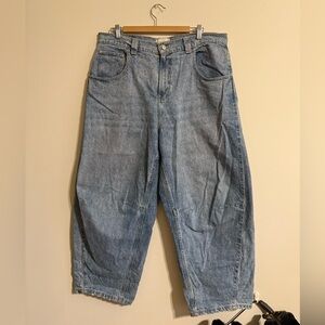 BDG Light Wash Barrel Jeans